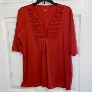 Liz Claiborne Cotton Blend Top Coral V Neck Ruffle detail   Short Sleeve Medium